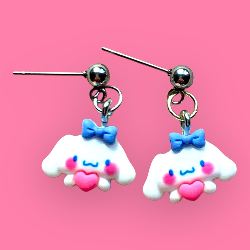 Cinnnamoroll Hello Kitty White and Pink stud dangle Earrings